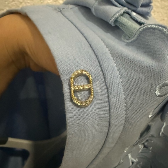 Blue tee - Picture 8 of 8